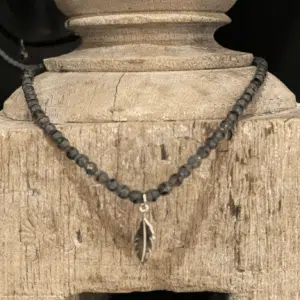 Bracelet Perles Plume, Différentes Coloris | Têtes Blondes - Gris