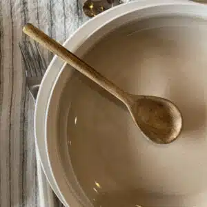 Cuillère en bois pm