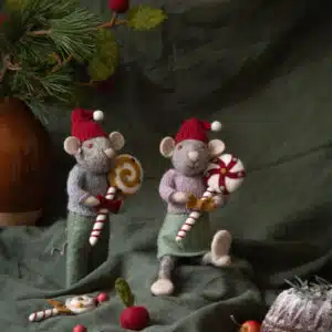 Souris en Laine avec Bonbon de Noël