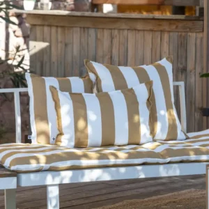 Housse de Coussin Extérieur Rayures NOA Ocre - L'Effet Papillon