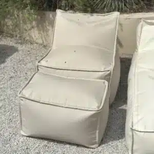 Lot Fauteuil et Pouf Outdoor en promotion