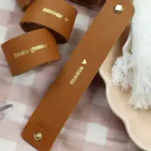 Rond de Serviette en Cuir à Message - Mama