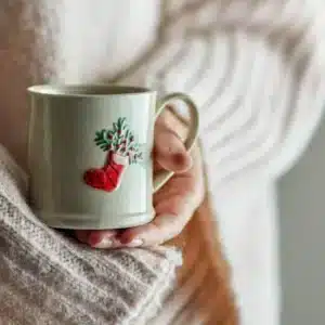 Tasse de Noël en Grès KENAI Vert - Bloomingville